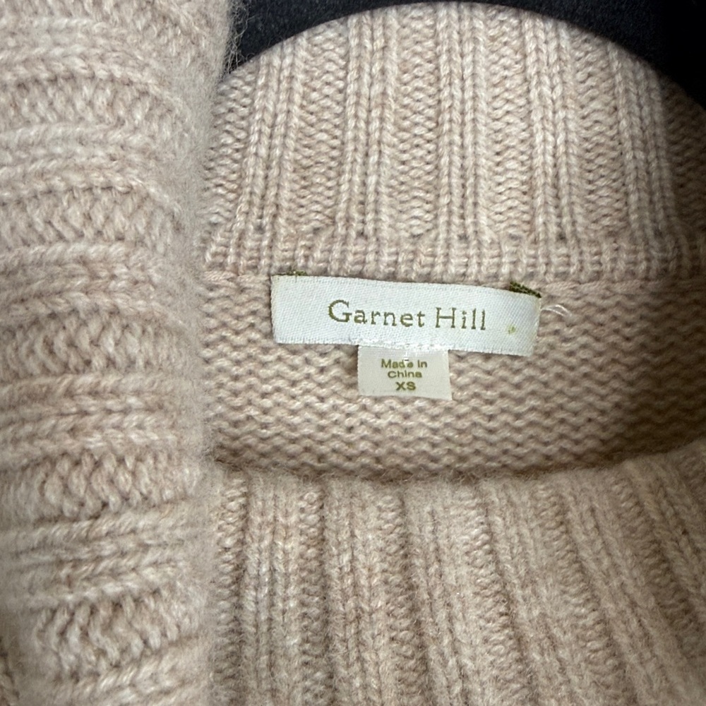Garnet Hill 100% Cashmere Cable Knit Turtleneck Sweater Tan XS - Picture 3 of 6